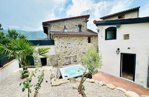 La Celle-sous-Gouzon House | Mouragues