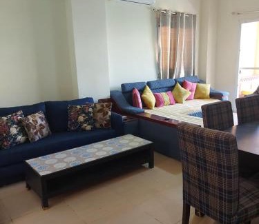Al-Janayin Ski Chalet | Mousa Coast aquapark view chalet with garden-families only