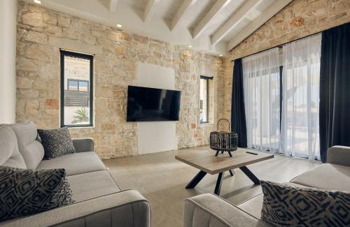 Elation Villa | Mouzaki's Stone Villas