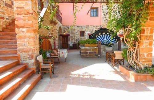 Agios Minas House | Mouzaliko Guesthouse Mansion