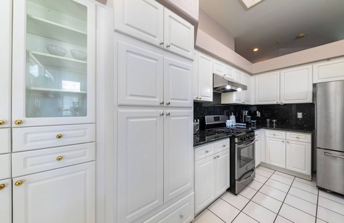 Loma Linda House | Move-in Special! 4BD Home – First Month 4,500 USD