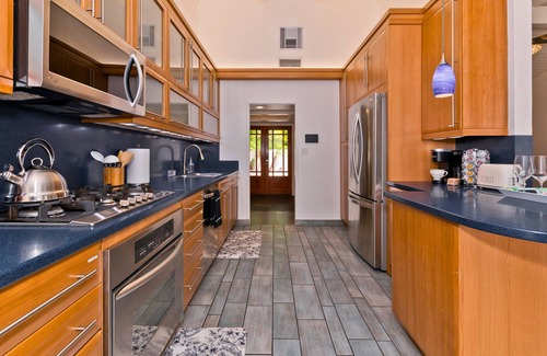 El Mirador House | Movie Colony East - Heated Saltwater Pool - 3 King bd, Views. Downtown 1 mi.