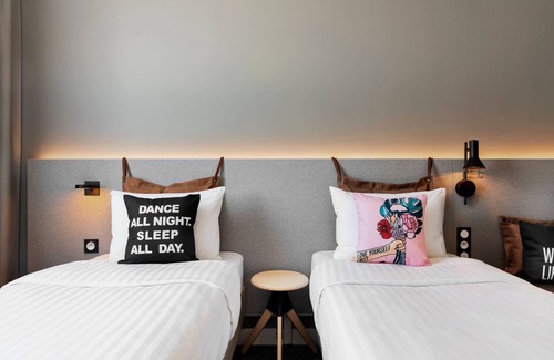 Amiens Hotel | Moxy Amiens