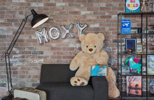 Kelsterbach Hotel | Moxy Frankfurt Airport Kelsterbach