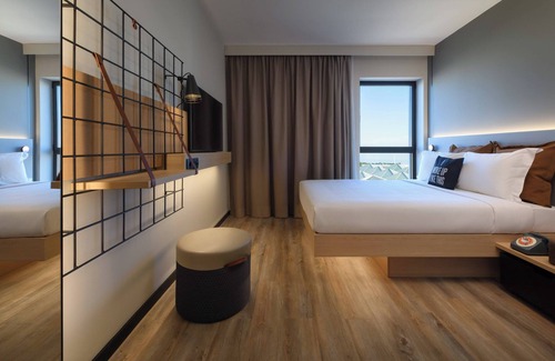 Parque das Nacoes Hotel | Moxy Lisboa Oriente