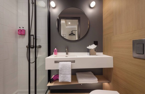 Parque das Nacoes Hotel | Moxy Lisboa Oriente