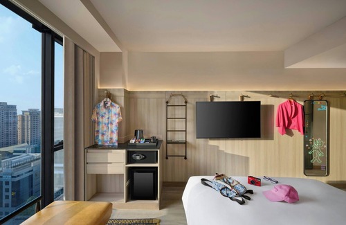 Andheri West Hotel | Moxy Mumbai Andheri West