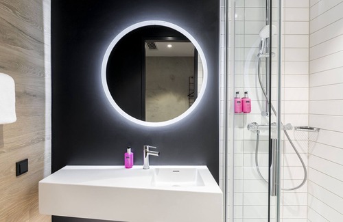 Metzingen Hotel | Moxy Outletcity Metzingen