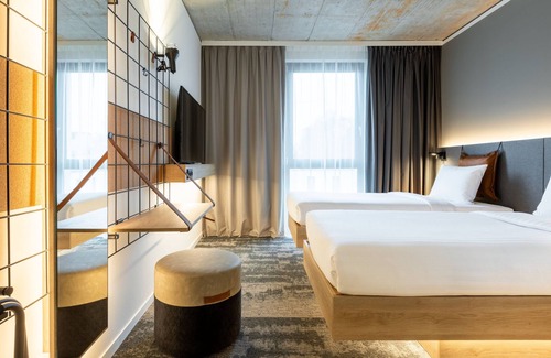 Metzingen Hotel | Moxy Outletcity Metzingen