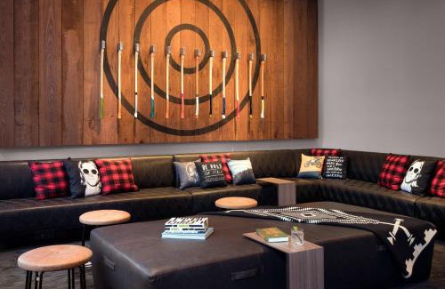 South Lake Union Hotel | MOXY Seattle Downtown