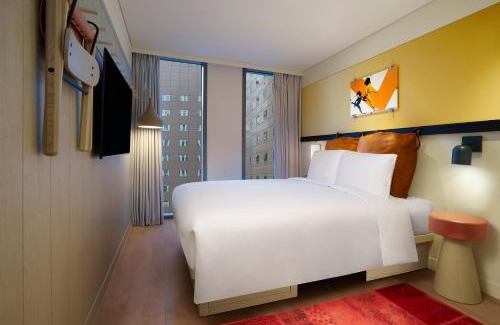 Myeongdong Hotel | Moxy Seoul Myeongdong