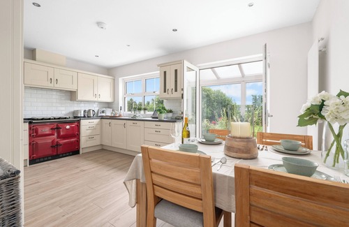 Dungannon House | Moy, Dungannon,Northern Ireland - Gardenview Manor