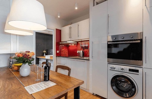 Ludwigsvorstadt-Isarvorstadt Apartment | Mozart Apartment München