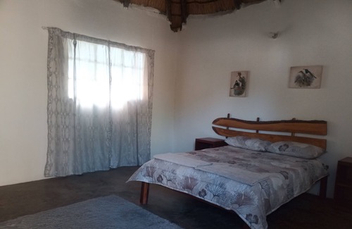 Namibia Bed & Breakfast | Mpora River Lodge