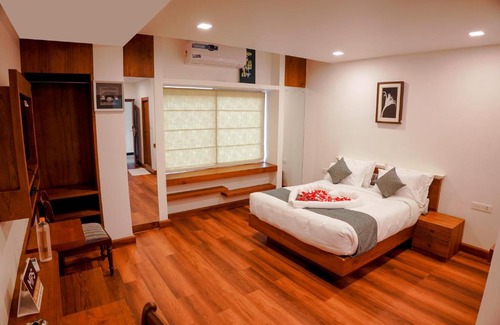 Perintalmanna Hotel | MPSROYALSUITES