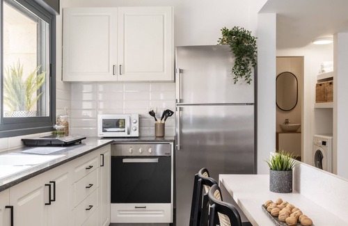 Nachlaot Apartment | Mr. Agrippa - By TLV2GO