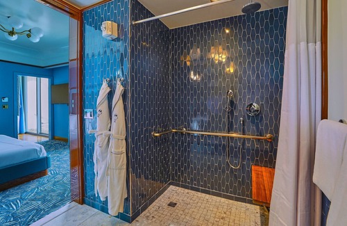 Coconut Grove Hotel | Mr. C Miami – Coconut Grove