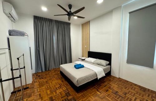 Kuching House | MR homestay depo link