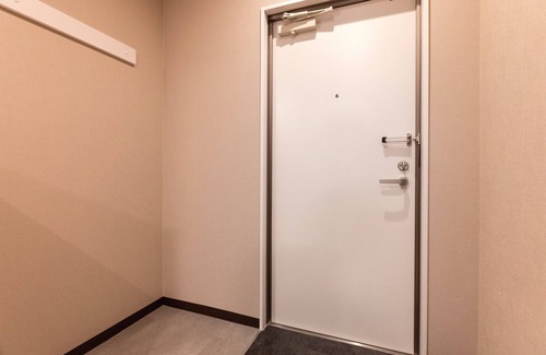 Chatan Hotel | Mr.KINJO in GRAND BLUE CHATAN