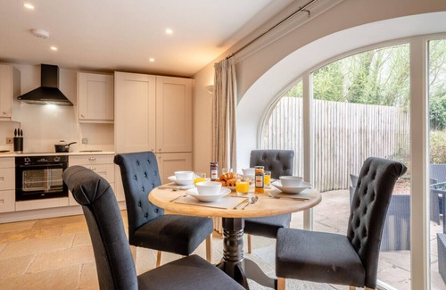 Bedale House | Mr McCormicks - Two Bedroom House, Sleeps 4
