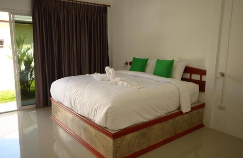 Khuekkhak House | Mrchu Meditation House