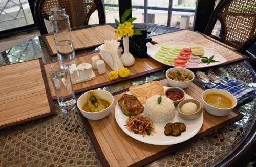 Santiniketan Hotel | Mrigana