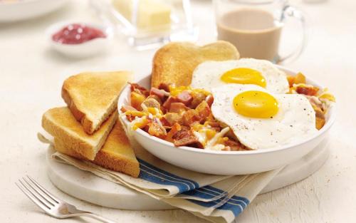 Linden Bed & Breakfast | Ms. Holder's Comfort Villa