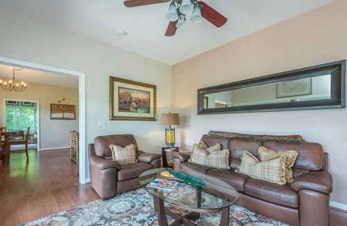 Laurel Ridge House | Mt Admiral's Retreat | Hot Tub & Mountain Views!