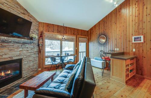 Century West Apartment | Mt Bachelor Village Resort Condo 19 Mi to Skiing!