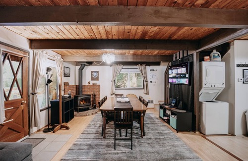 Glacier Cabin | Mt. Baker Rim Cabin #63 - Hot Tub - BBQ - Pets Ok