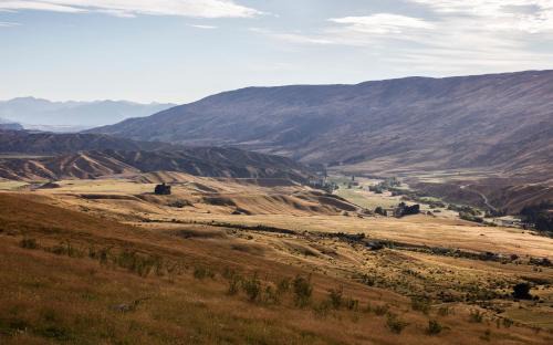 Kapiti Island Resort | Mt Cardrona Station Resort