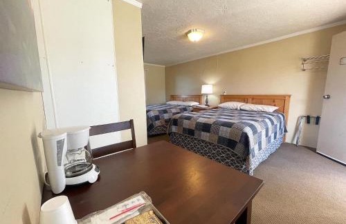 Zion National Park East Entrance Apartment | Mt Carmel Motel Room close to Zion National Park