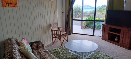 Whangarei Heads Apartment | Mt Manaia View Holiday Studio