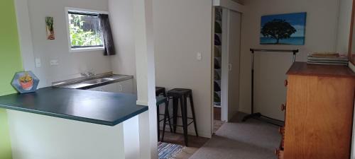 Whangarei Heads Apartment | Mt Manaia View Holiday Studio