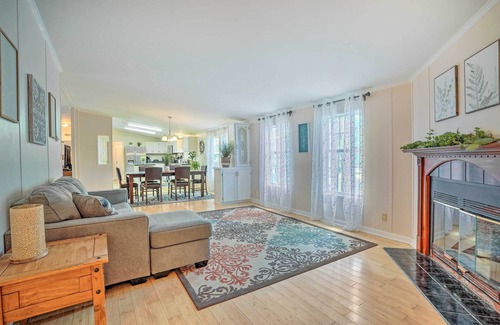 Mount Pleasant House | Mt Pleasant Retreat w/Grill: 10 Mi to Beach