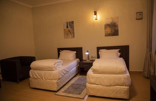 Kitojo Hotel | Mt. Rwenzori Golf Resort & Spa