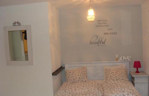 Sonvico Bed & Breakfast | MT's Cosy Place