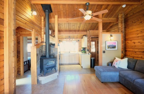 Mount Shasta House | Mt Shasta's Stargazer Cabin