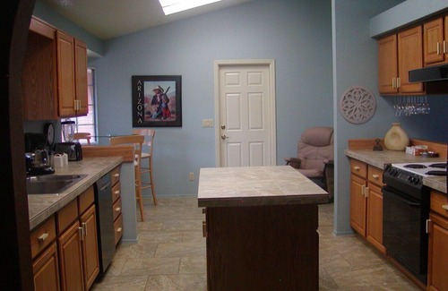 Tucson House | Mtn/City Views, Quiet Privacy on 1 Acre of Giant Saguaros! Wheelchair friendly.