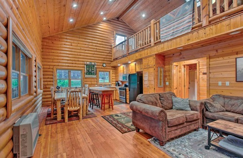 Angel Fire House | Mtn Retreat in Angel Fire - Ride 4 Blocks to Lift!