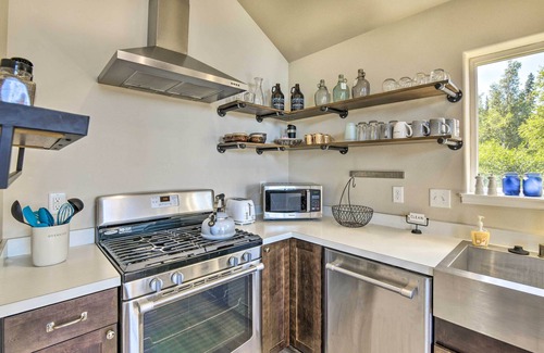 Bear Valley House | Mtn View Anchorage Escape ~ 15 Mi to Downtown