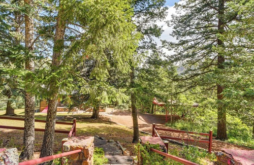 Cascade-Chipita Park Cottage | Mtn-view Cascade Cabin Near Garden of the Gods!