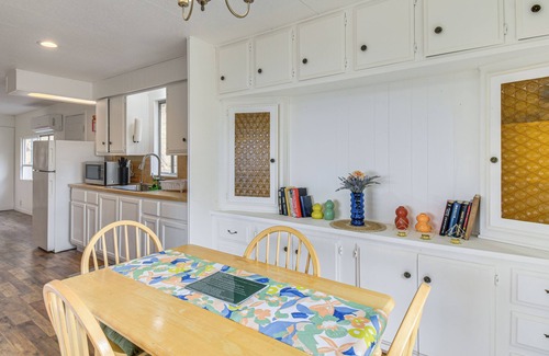 Coulterville House | Mtn-View Coulter Escape w/ Rustic Tree Lookout
