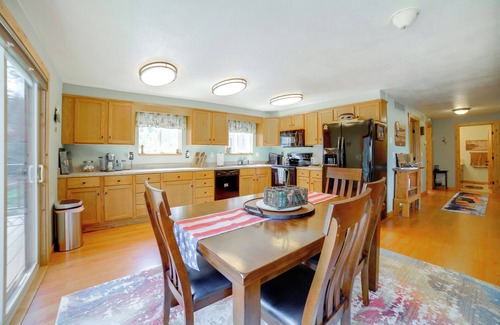 Garden Valley Cottage | Mtn-view Oasis w/Pool Access in Garden Valley