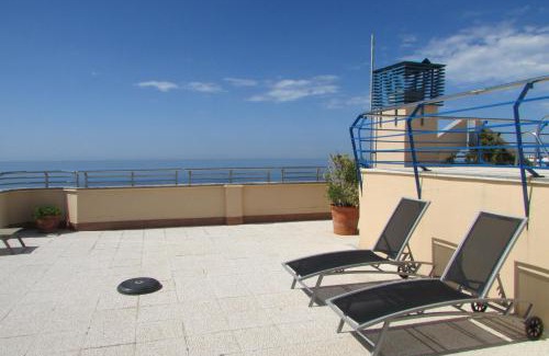Marbella City Centre Apartment | MTR - Marbella Temporary Rent 3bedrooms Old Town