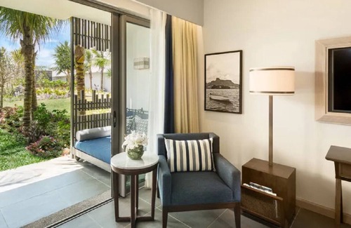 Plaine Magnien House | You Shouldn’t Miss This! Swimming Pool, Free Parking, Close to Blue Bay Beach!