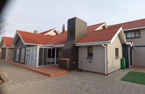 Walvis Bay House | Mucha's Guest House