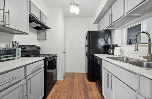 Windsor Park Apartment | Mueller Flats 120 I Spacious 2 Bed 2 Bath