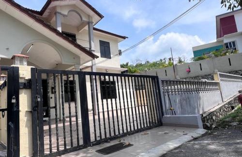 Taman Bayu House | Muhibbah Homestay 1