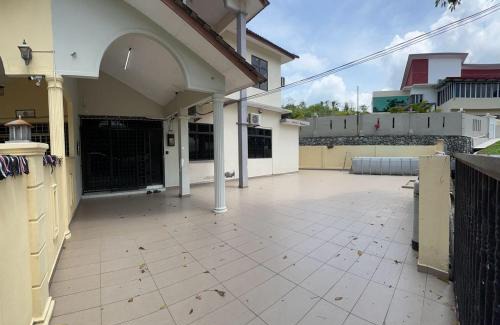 Taman Bayu House | Muhibbah Homestay 1